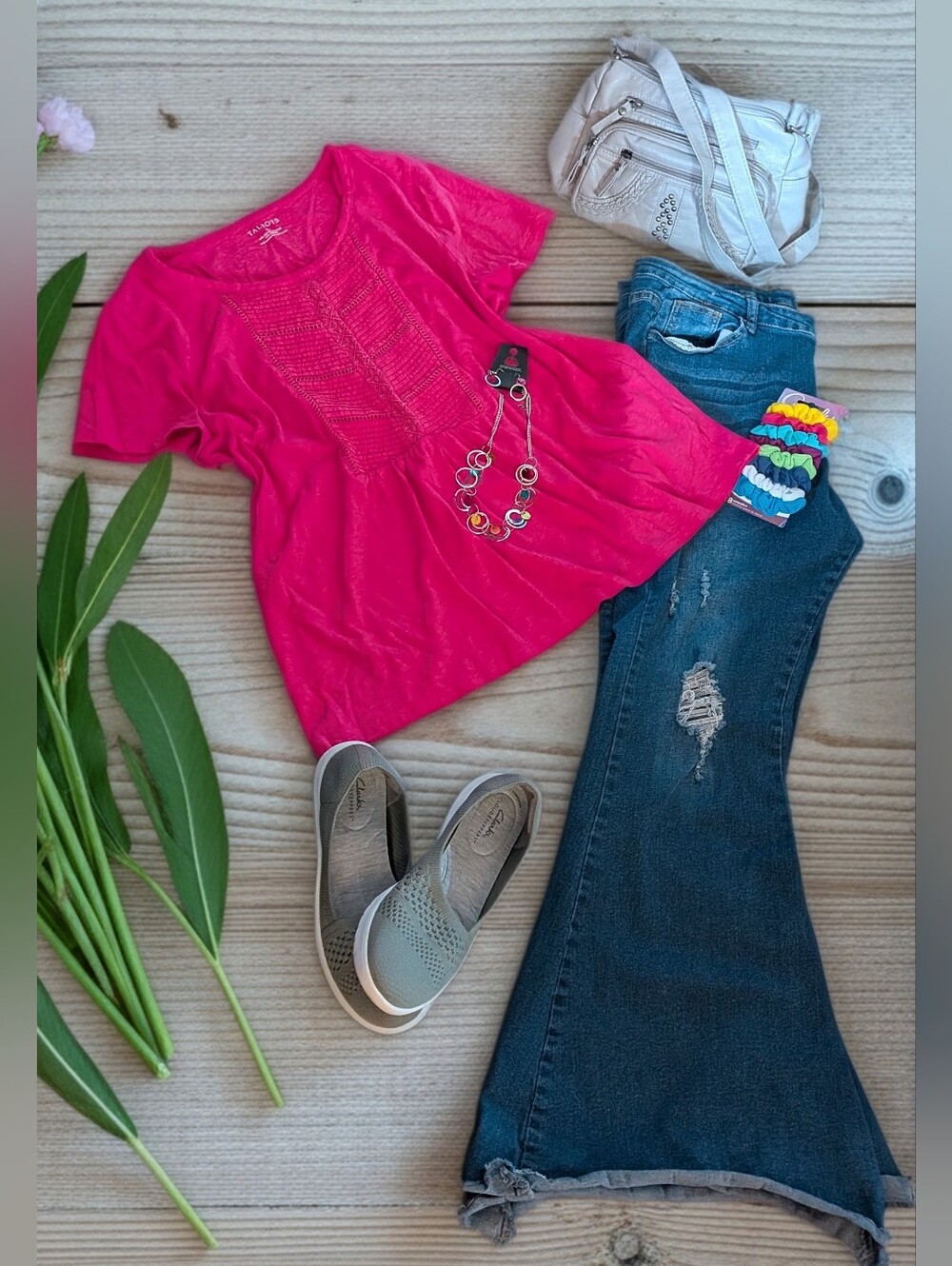 Casual Chic Bundle! Talbots XL Top, Clarks Shoes 6.5, Jeans XL, Purse & Jewelry